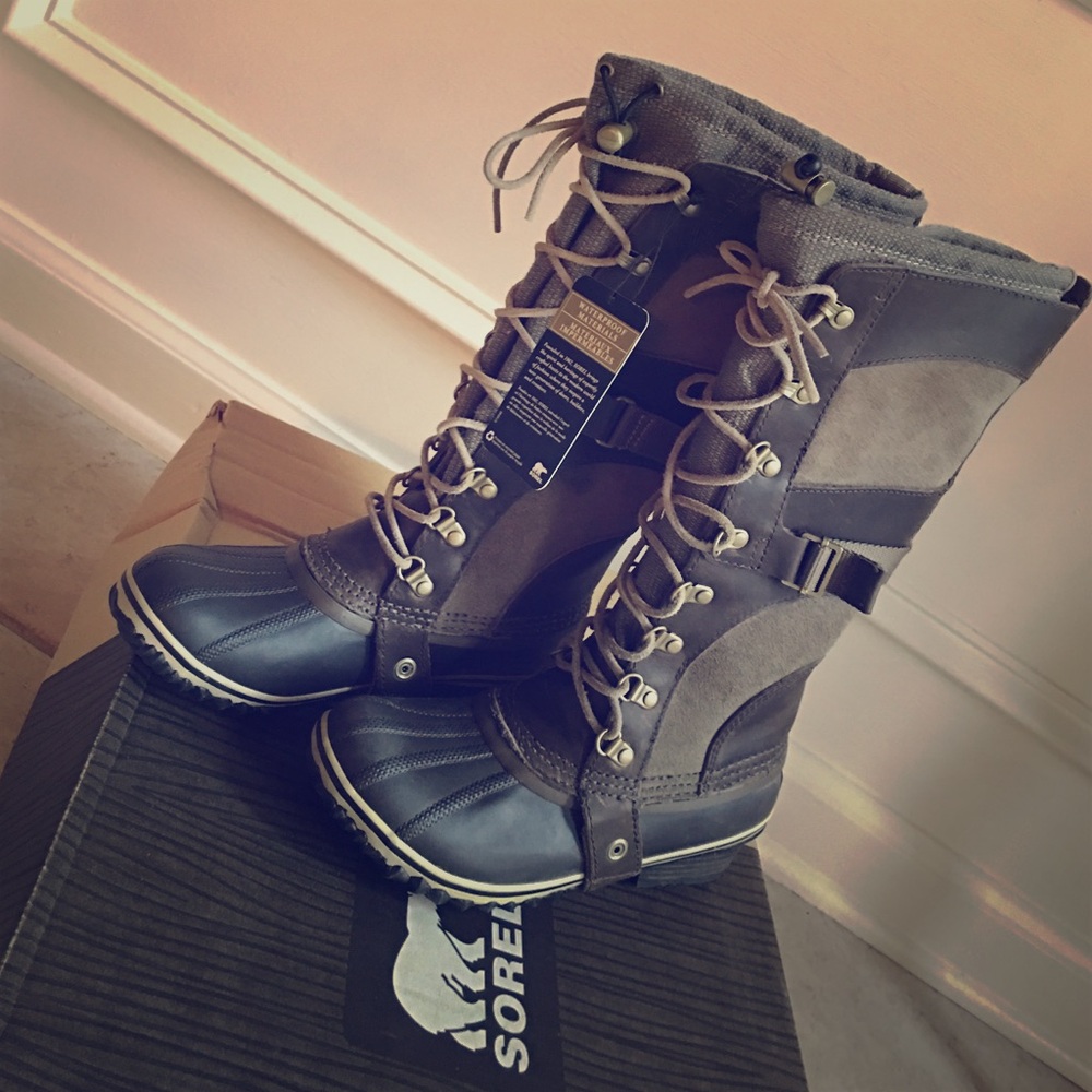 Sorel Conquest Carly Camo Brown Size 6